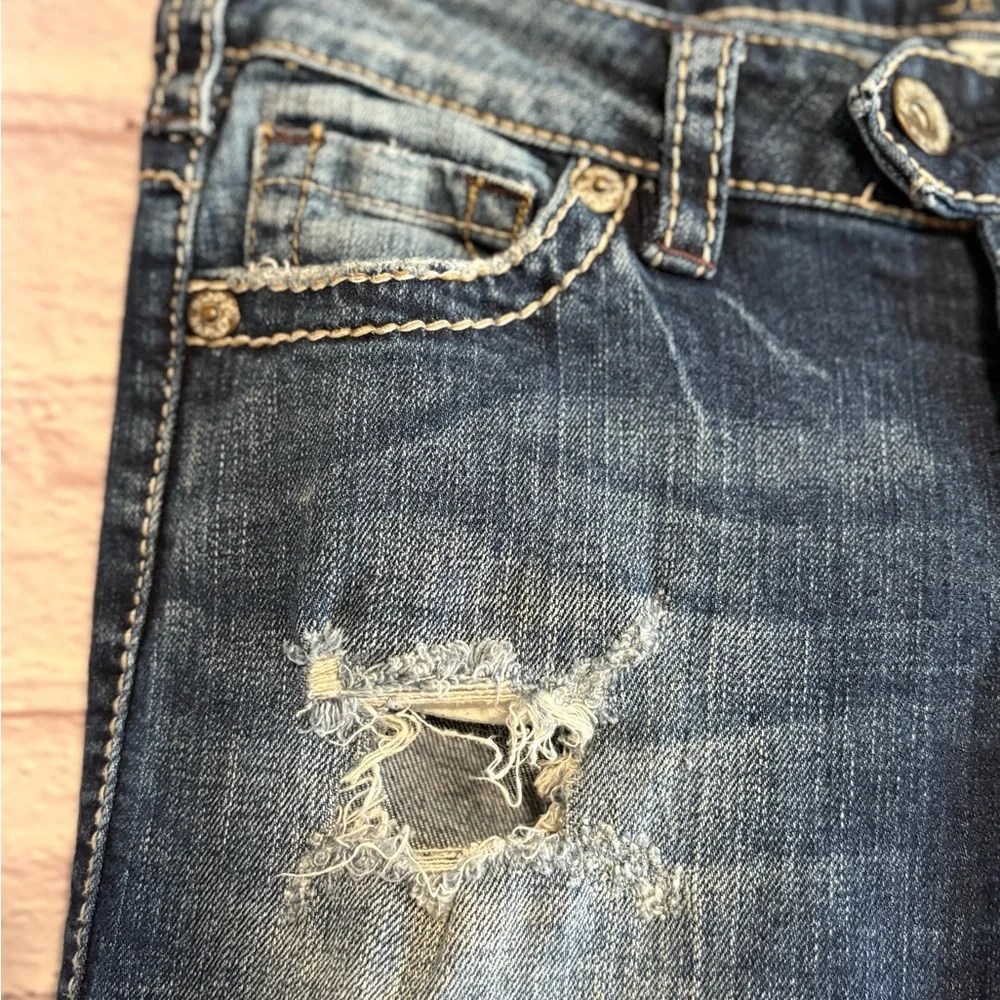 Silver Distressed Tuesday Jeans in Bootcut - Picture 5 of 14